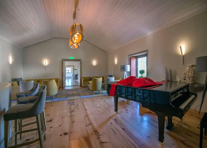 Torre De Gomariz Wine & Hotel Cervães