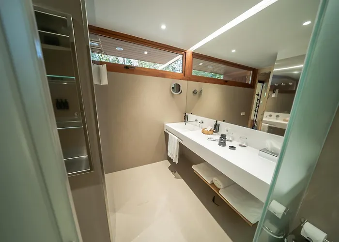 מלון Torre De Gomariz Wine & 5*